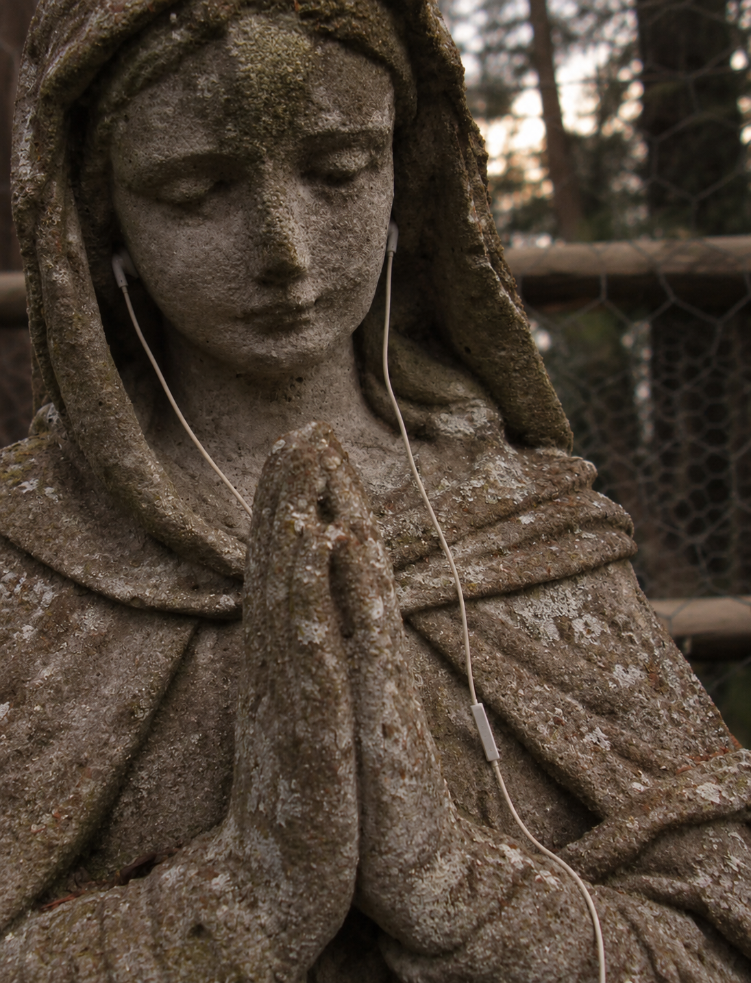 Voci nel giardino